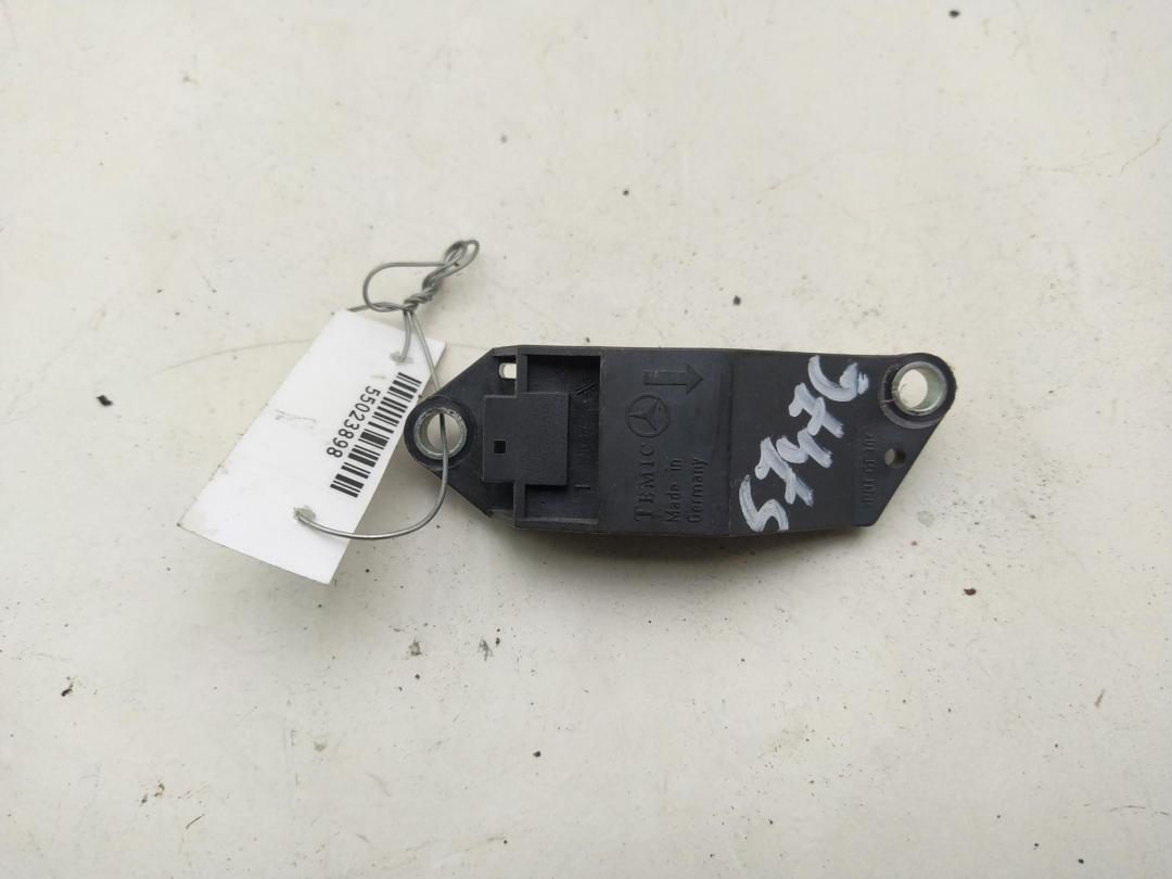 датчик AirBag Mercedes-Benz E W211 2003, 1.8 л., бензин, МКПП, чёрный, универсал, 0018209326