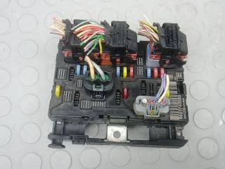 блок предохранителей Peugeot 307 1 поколение [рестайлинг] 2005, 1.6 л., дизель, МКПП, хетчбэк 5 дв.