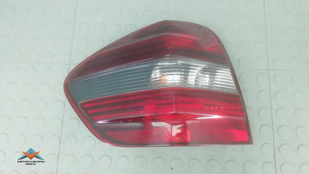 фонарь задний левый Mercedes-Benz M-Класс W164 2007, 3.0 л., D ML280 CDI, дизель, АКПП, внедорожник 5 дв. - фото №1