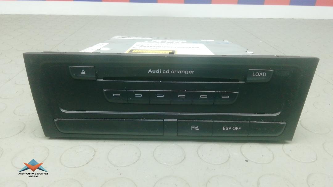 CD-чейнджер Audi A5 8T 2008, 3.0 л., TDI quattro, дизель, МКПП, купе, 8T2035110B - фото №1