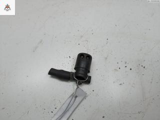 форсунка омывателя лобового стекла Opel Astra H/Family [рестайлинг] 2005, 1.6 л., бензин, МКПП, чёрный, универсал, 9221637