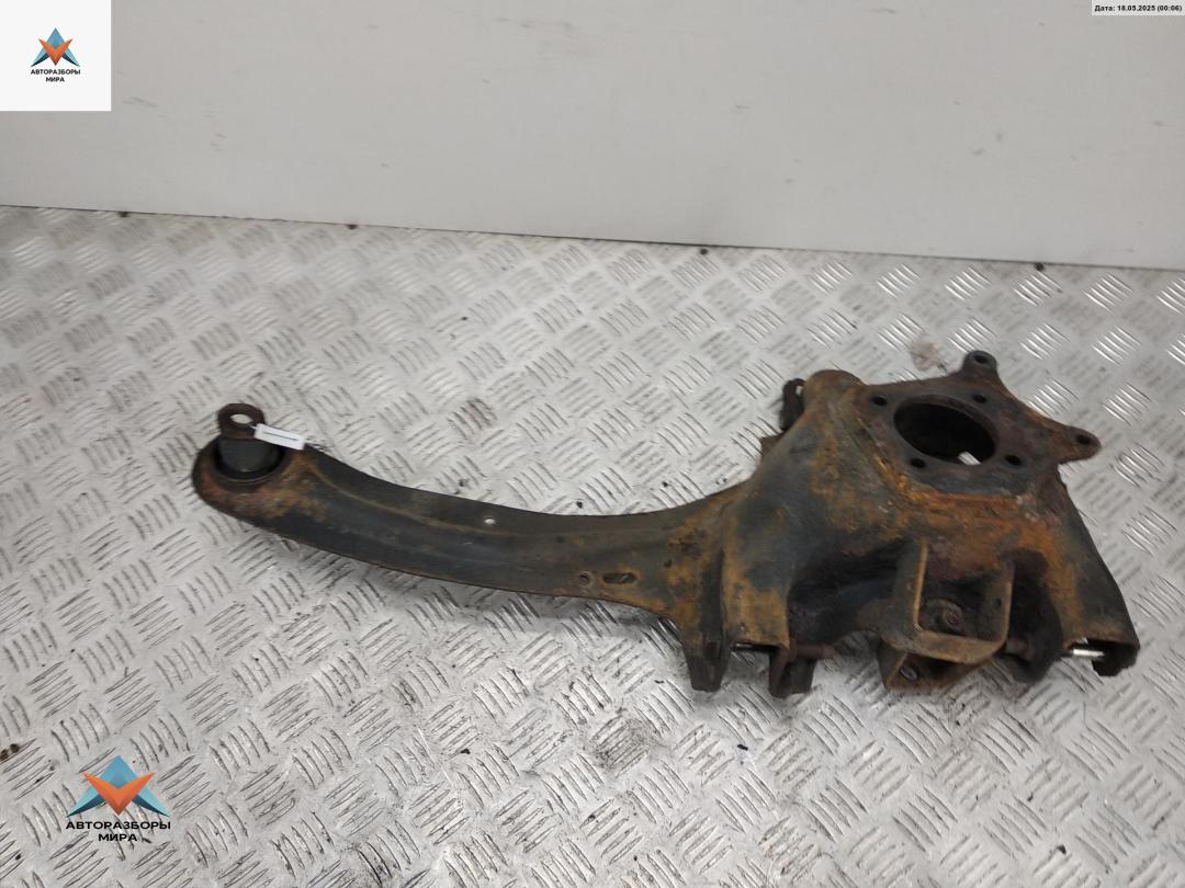 рычаг задний левый Mazda 5 CR 2006, 2.0 л., дизель, МКПП, серый, минивэн, C23628250 - фото №1