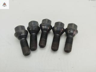 болт колесный BMW 5 серия E39 1996, 2.0 л., бензин, АКПП, чёрный, седан, 6781150