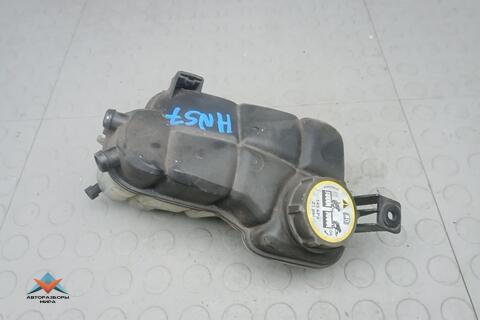 бачок расширительный Volvo XC70 3 поколение 2010, 2.4 л., D D5, дизель, АКПП, универсал - фото №1