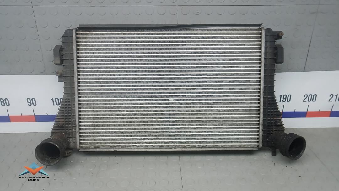 радиатор интеркулера Skoda Octavia 2 поколение (A5) 2005, 2.0 л., дизель, АКПП, хетчбэк 5 дв., 1K0145803T - фото №1