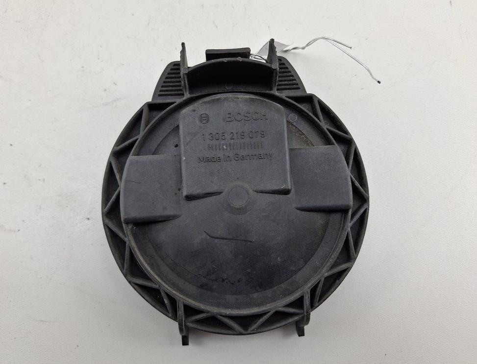 крышка фары Mercedes-Benz C W203 2001, 2.0 л., бензин, МКПП, красный, универсал, 1305219079