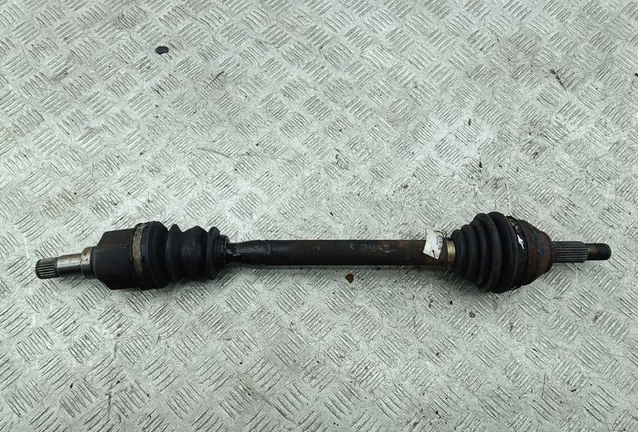 полуось передняя левая (приводной вал, ШРУС) Ford Focus I 2004, 1.6 л., i, бензин, МКПП, синий, универсал