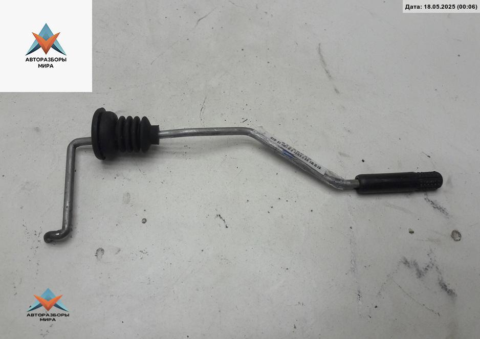 трос двери Volkswagen Passat B5 1998, 1.8 л., бензин, МКПП, синий, универсал - фото №1