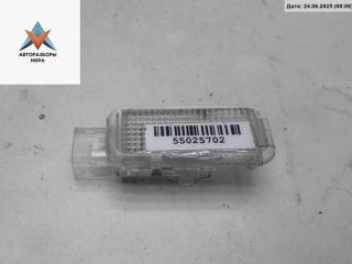 фонарь салона (плафон) Volkswagen Passat B5 1997, 1.6 л., бензин, МКПП, белый, универсал, 3B0947415