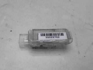 фонарь салона (плафон) Volkswagen Passat B5 1997, 1.6 л., бензин, МКПП, белый, универсал, 3B0947415