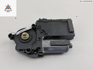 моторчик стеклоподъемника передний левый Volkswagen Phaeton 1 поколение 2003, 3.2 л., АКПП, седан, 3D1959701E