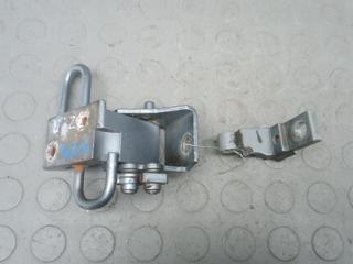 петля двери Audi A4 B7 2005, 1.8 л., Turbo, бензин, МКПП, седан, 8E0833412E, 8E0831402C
