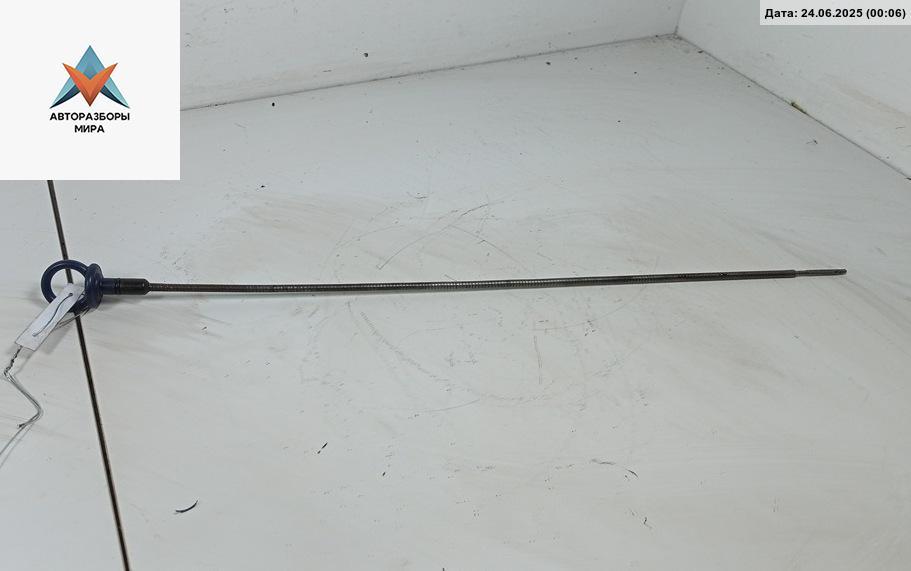 щуп двигателя Fiat Linea 1 поколение 2008, 1.4 л., бензин, МКПП, бежевый, седан, T226 - фото №1