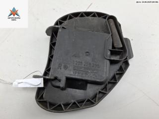 Крышка (заглушка) задняя фары Volkswagen Touran 1 поколение 2005, 1.9 л., дизель, МКПП, синий, минивэн, 1305239235