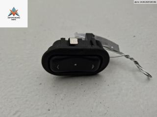 кнопка стеклоподъемника переднего правого Opel Astra G 2001, 1.6 л., бензин, МКПП, серый, хетчбэк 5 дв., 90561388