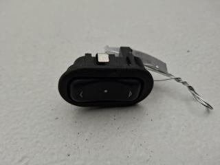 кнопка стеклоподъемника переднего правого Opel Astra G 2001, 1.6 л., бензин, МКПП, серый, хетчбэк 5 дв., 90561388