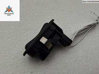 кнопка стеклоподъемника заднего правого Opel Zafira 1 поколение (A) 2000, 2.0 л., дизель, МКПП, синий, минивэн, 90561388