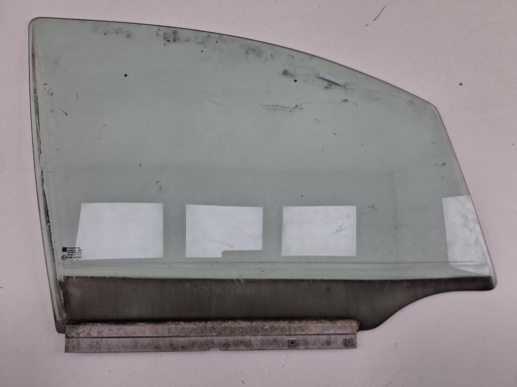 стекло двери передней правой Opel Zafira A 1999, 1.8 л., бензин, МКПП, синий, минивэн, 43R007023