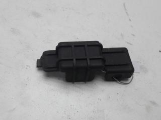 кронштейн (крепление) Volkswagen Passat B5+ (GP) 2001, 1.9 л., дизель, МКПП, серый, универсал, 8D0260427