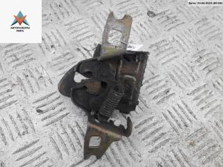 замок капота Volkswagen Golf 3 поколение 1996, 1.8 л., бензин, МКПП, синий, хетчбэк 3 дв.