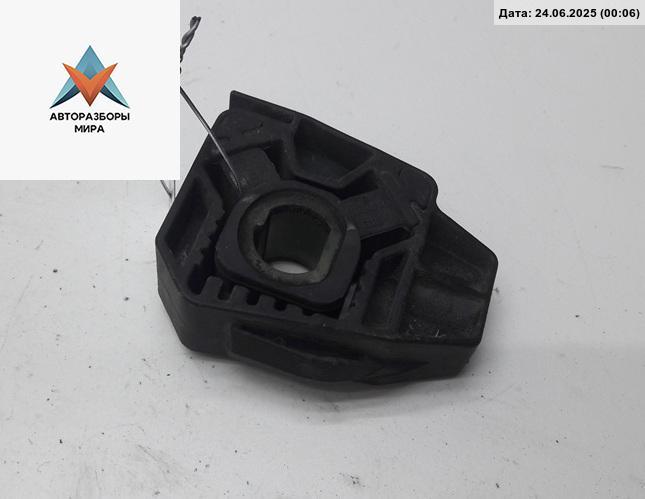 кронштейн радиатора Volkswagen Golf 4 поколение 2002, 1.9 л., дизель, МКПП, серый, универсал, 1J0806155 - фото №1