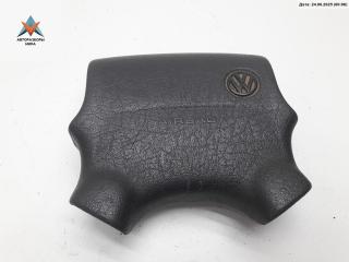 подушка безопасности водителя Volkswagen Passat B4 1995, 2.0 л., бензин, МКПП, красный, универсал, 3A0880201