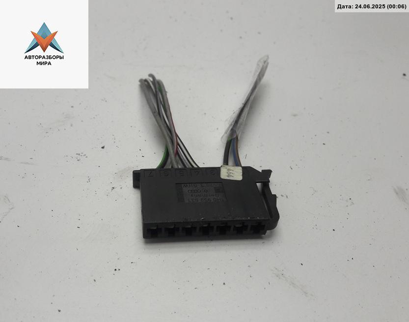 разъем (фишка) проводки Volkswagen Passat B4 1995, 2.0 л., бензин, МКПП, красный, универсал, 1H0953633 - фото №1