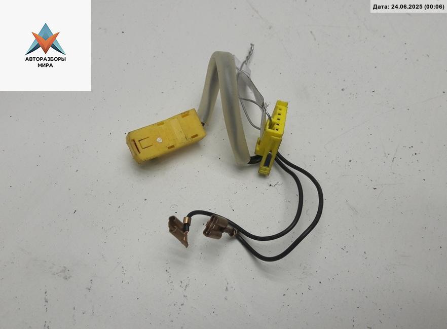 разъем (фишка) проводки Volkswagen Golf 4 поколение 2000, 1.6 л., бензин, МКПП, синий, универсал, 1J0973605E - фото №1