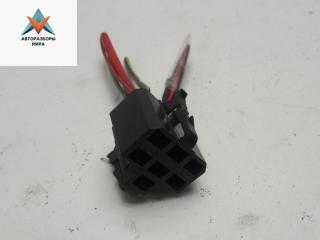 разъем (фишка) проводки Volkswagen Passat B4 1995, 2.0 л., бензин, МКПП, красный, универсал, 357953631