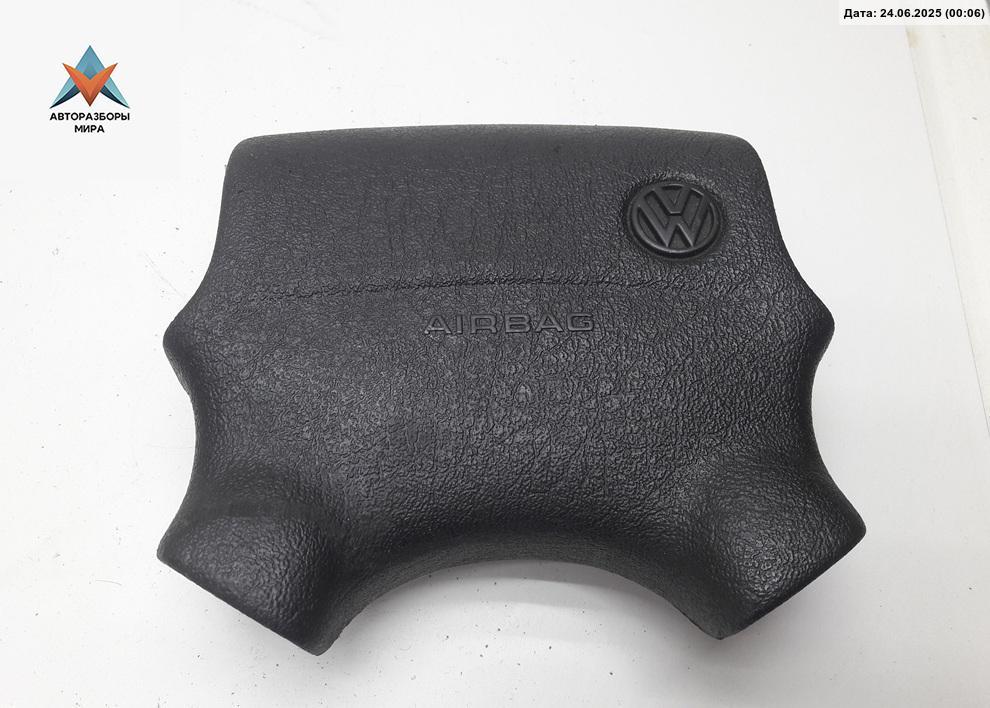 подушка безопасности водителя Volkswagen Golf 3 поколение 1994, 2.0 л., бензин, АКПП, синий, хетчбэк 3 дв., 3A0880201 - фото №1