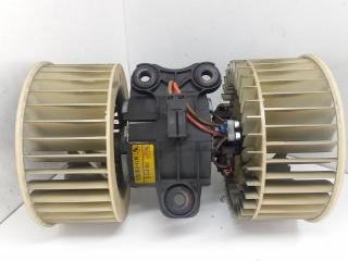 моторчик печки BMW 5 серия E39 [рестайлинг] 2002, 2.5 л., дизель, МКПП, зелёный, седан, 8385558