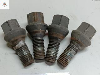 болт колесный Renault Scenic 2 поколение [рестайлинг] 2007, 1.9 л., дизель, МКПП, чёрный, минивэн, 8200030701