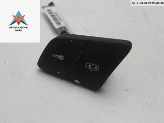 кнопка центрального замка Volkswagen Passat B6 2005, 2.0 л., дизель, МКПП, серый, универсал, 3C0962125