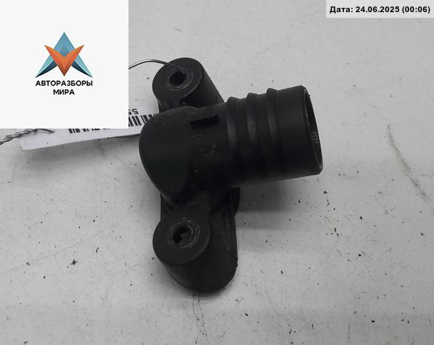 прочая запчасть Volkswagen Golf 5 поколение 2004, 1.6 л., бензин, МКПП, чёрный, хетчбэк 3 дв., 1K1820215B - фото №1