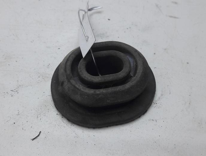кронштейн радиатора SEAT Toledo 2002, 1.9 л., дизель, МКПП, зелёный, седан, 1K0121367F