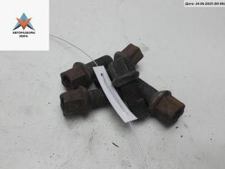 болт колесный Volkswagen Golf 4 поколение 2001, 1.9 л., дизель, МКПП, синий, универсал