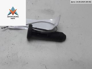 кронштейн (крепление) Volkswagen Passat B5 [рестайлинг] 2001, 1.9 л., дизель, МКПП, серый, универсал, 8D0260900