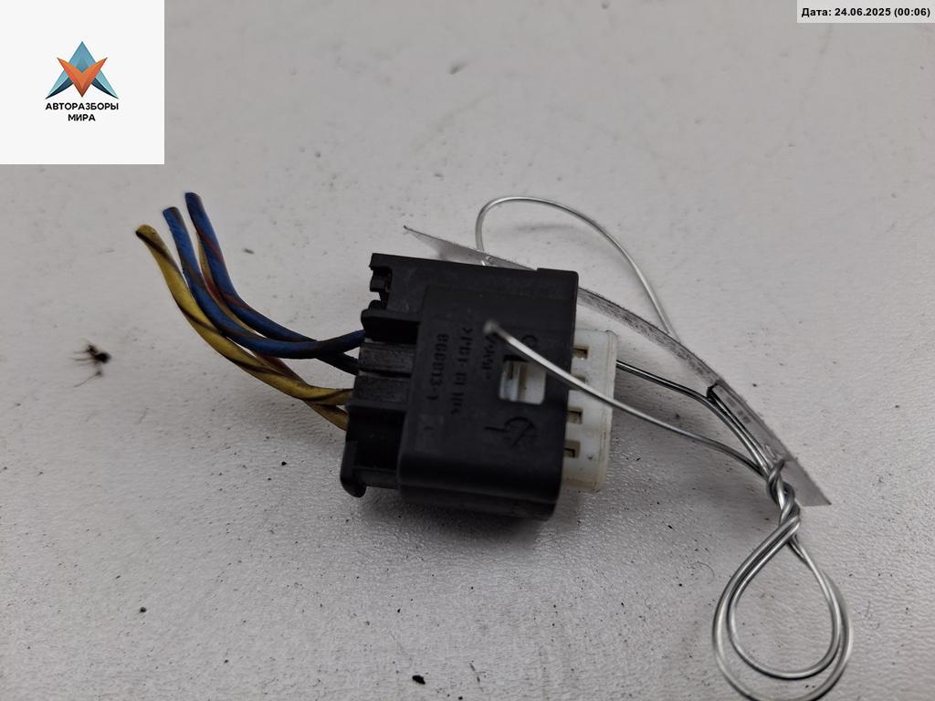 разъем (фишка) проводки BMW 3 серия E46 2000, 2.0 л., дизель, АКПП, серый, седан, 968913-1 - фото №1