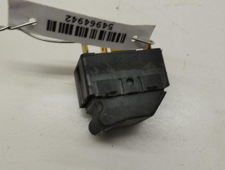кнопка стеклоподъемника переднего левого Audi A4 B5 1997, 1.8 л., бензин, МКПП, синий, седан, 4D0959855 - фото №1