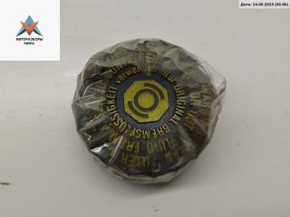 Крышка бачка тормозной жидкости Audi A6 4B/C5 1997, 2.8 л., бензин, МКПП, серый, седан