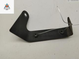 кронштейн (крепление) Audi A4 B5 1997, 1.8 л., бензин, МКПП, синий, седан, 8D0951220C