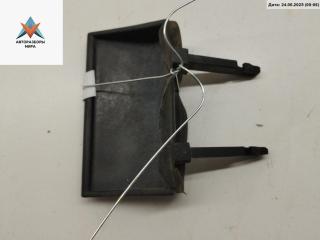 ручка крышки багажника Audi A6 4B/C5 1997, зелёный, седан, 4B0827778A