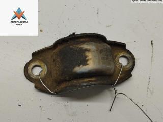 крепление стабилизатора / втулки стабилизатора Audi A6 4B/C5 1999, 2.4 л., бензин, МКПП, синий, универсал, 4D0411336D