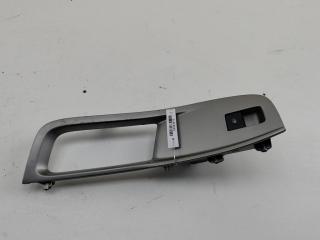 кнопка стеклоподъемника переднего правого Chevrolet Orlando 1 поколение 2011, 2.0 л., дизель, АКПП, чёрный, минивэн, 20792536