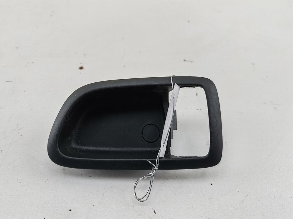 Корпус (держатель) ручки двери задней левой Mazda 3 BK 2004, 1.6 л., бензин, МКПП, синий, хетчбэк 5 дв.