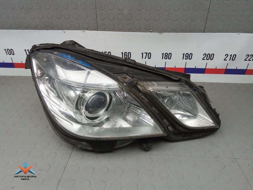 фара правая Mercedes-Benz E-Класс W212/S212/C207/A207 2012, 2.2 л., D E220 CDI, дизель, АКПП, седан - фото №1
