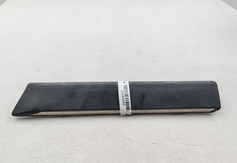 молдинг крыла BMW 5 E39 2000, 2.5 л., дизель, МКПП, красный, универсал, 8159294, 8184482