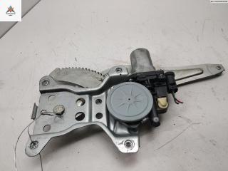 стеклоподъемник электрический задний левый Suzuki SX4 1 поколение 2007, 2.0 л., бензин, МКПП, серый, внедорожник 5 дв., 83560-79J00