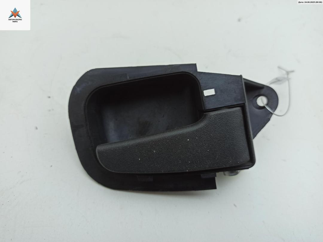 ручка внутренняя задняя правая BMW 3 серия E36 1995, 1.6 л., бензин, МКПП, красный, седан, 1960830 - фото №1