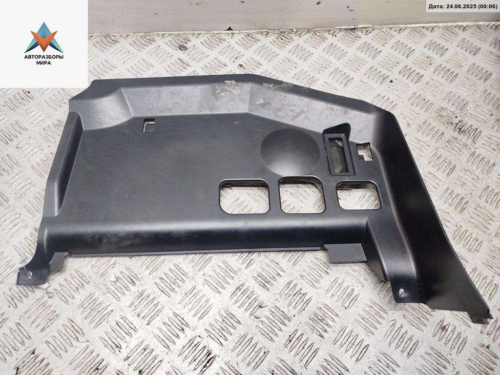 пластик BMW 3 серия E90/E91/E92/E93 2007, 2.0 л., дизель, МКПП, серый, универсал, 7059287 - фото №1